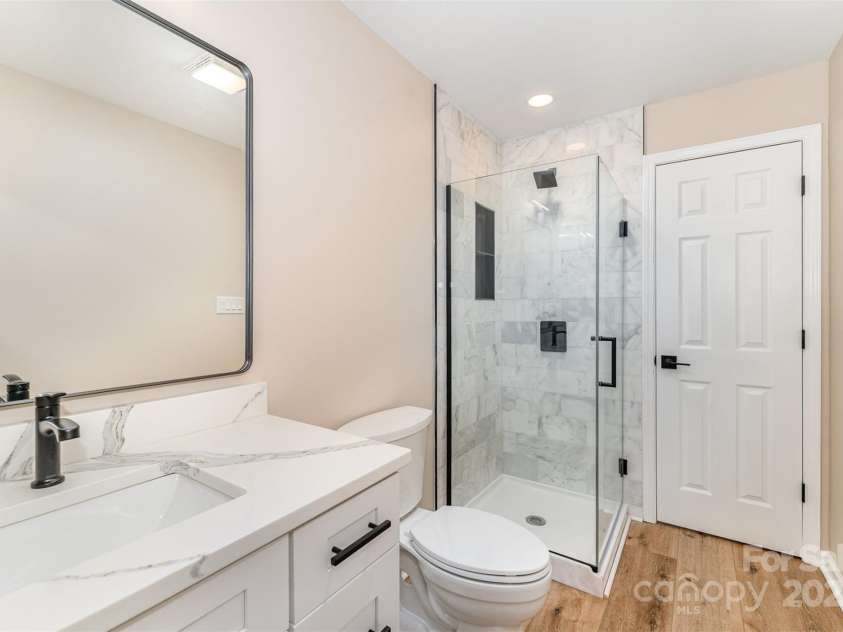 141 Sunrise Point, New London, NC 28127.  MLS# CAR4284925, YatesRealty ID 4704. 