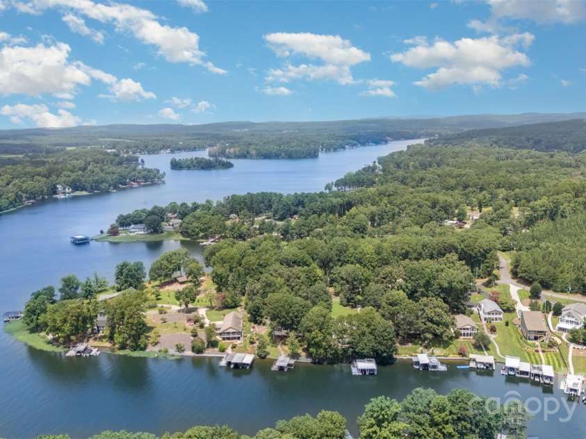 141 Sunrise Point, New London, NC 28127.  MLS# CAR4284925, YatesRealty ID 4704. 