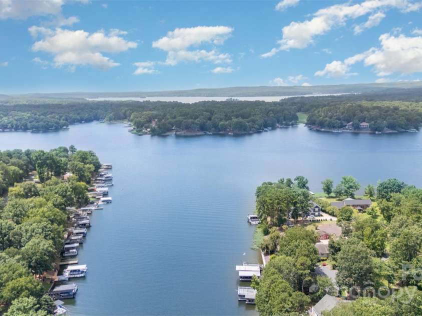 141 Sunrise Point, New London, NC 28127.  MLS# CAR4284925, YatesRealty ID 4704. 