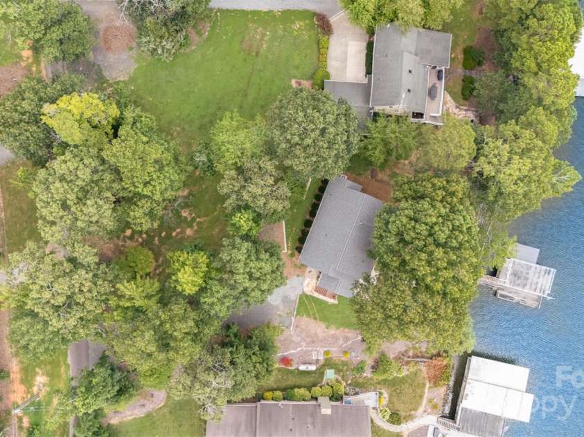 141 Sunrise Point, New London, NC 28127.  MLS# CAR4284925, YatesRealty ID 4704. 