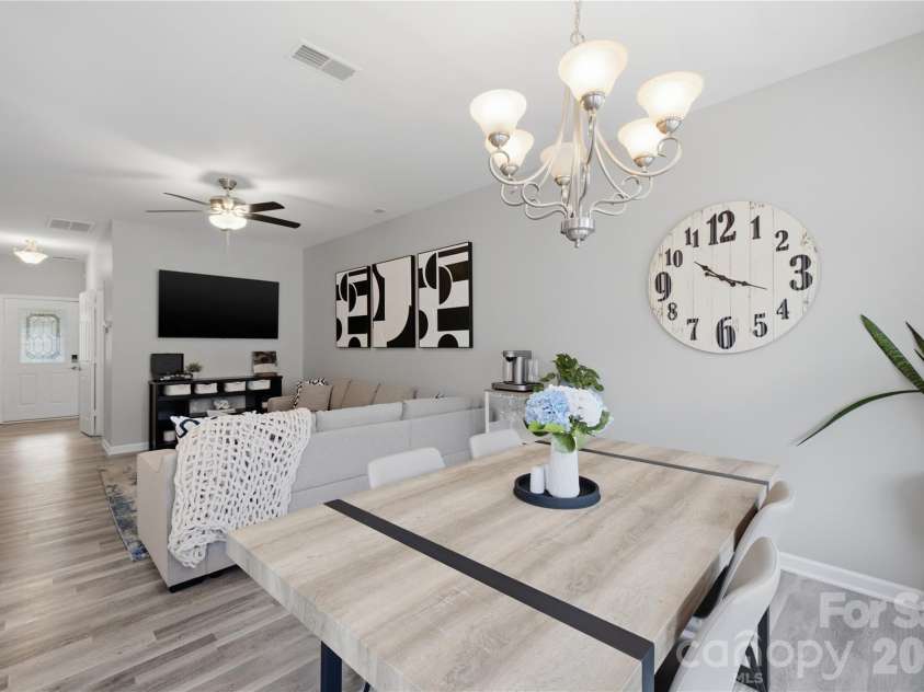 5836 Pisgah Way, Charlotte, NC 28217.  MLS# CAR4417539, YatesRealty ID 47041. 