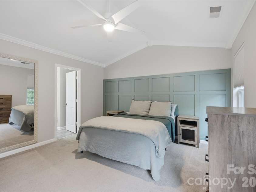 5836 Pisgah Way, Charlotte, NC 28217.  MLS# CAR4417539, YatesRealty ID 47041. 