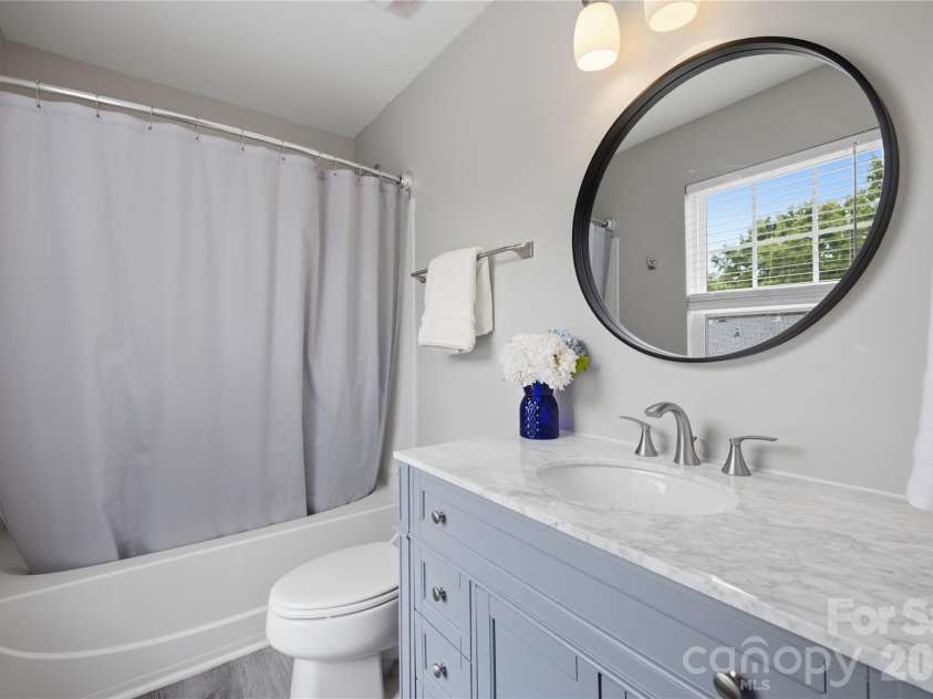 5836 Pisgah Way, Charlotte, NC 28217.  MLS# CAR4417539, YatesRealty ID 47041. Second bathroom