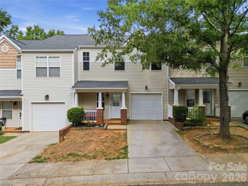 5836 Pisgah Way, Charlotte, NC 28217.  MLS# CAR4417539, YatesRealty ID 47041. Welcome Home