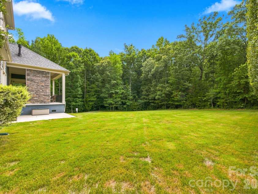 2111 Tatton Hall Road, Fort Mill, SC 29715.  MLS# CAR4417634, YatesRealty ID 47043. 