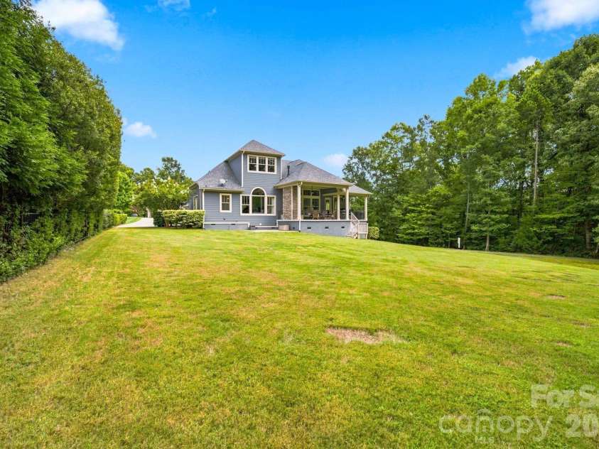 2111 Tatton Hall Road, Fort Mill, SC 29715.  MLS# CAR4417634, YatesRealty ID 47043. 