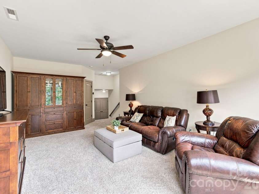 2111 Tatton Hall Road, Fort Mill, SC 29715.  MLS# CAR4417634, YatesRealty ID 47043. 