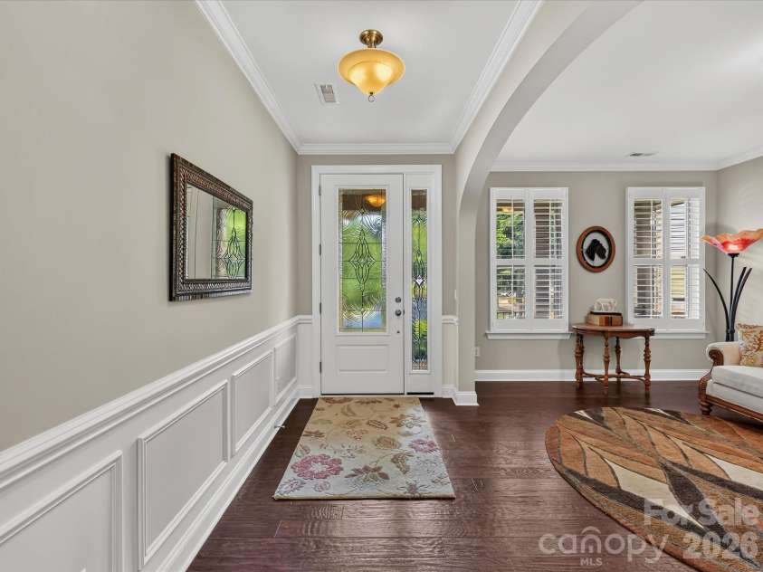 12323 Cherrybark Lane, Charlotte, NC 28278.  MLS# CAR4417567, YatesRealty ID 47045. 