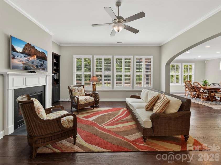 12323 Cherrybark Lane, Charlotte, NC 28278.  MLS# CAR4417567, YatesRealty ID 47045. 