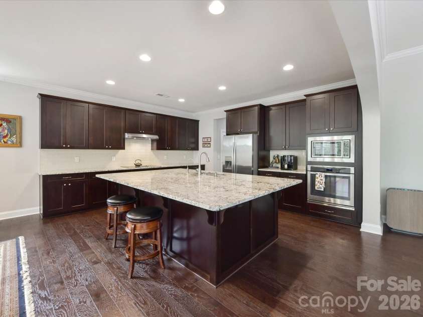 12323 Cherrybark Lane, Charlotte, NC 28278.  MLS# CAR4417567, YatesRealty ID 47045. 