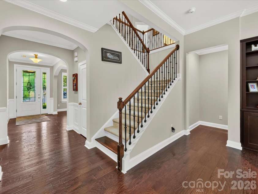 12323 Cherrybark Lane, Charlotte, NC 28278.  MLS# CAR4417567, YatesRealty ID 47045. 