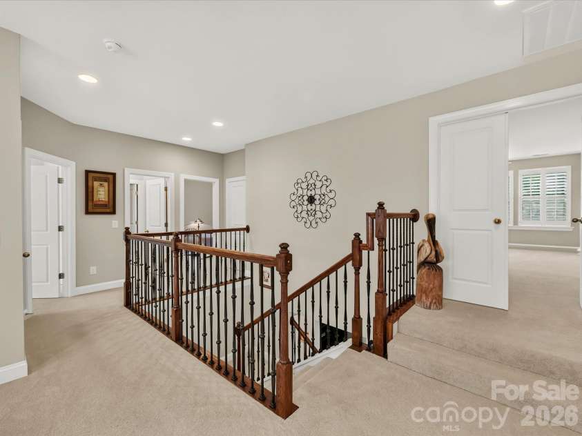 12323 Cherrybark Lane, Charlotte, NC 28278.  MLS# CAR4417567, YatesRealty ID 47045. 