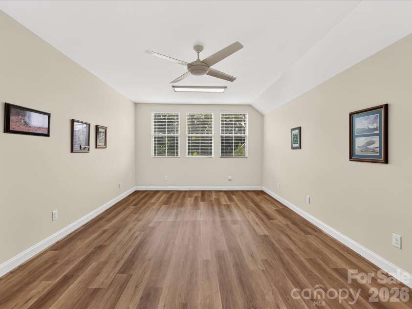 12323 Cherrybark Lane, Charlotte, NC 28278.  MLS# CAR4417567, YatesRealty ID 47045. 