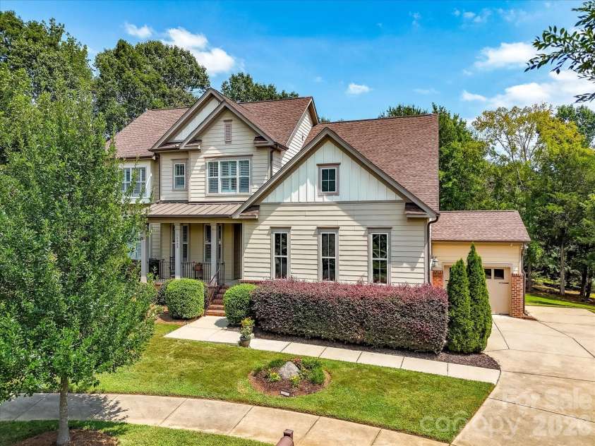 12323 Cherrybark Lane, Charlotte, NC 28278.  MLS# CAR4417567, YatesRealty ID 47045. 