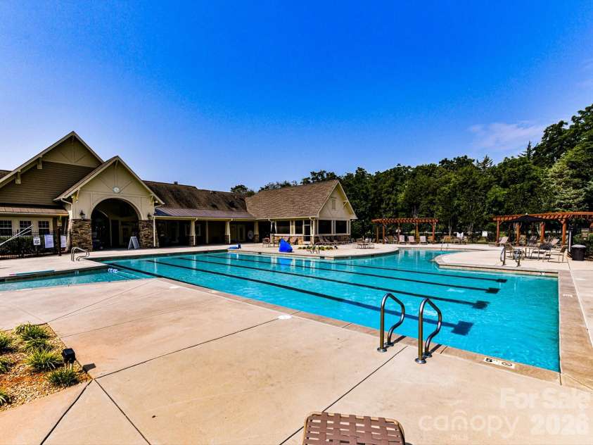 12323 Cherrybark Lane, Charlotte, NC 28278.  MLS# CAR4417567, YatesRealty ID 47045. 