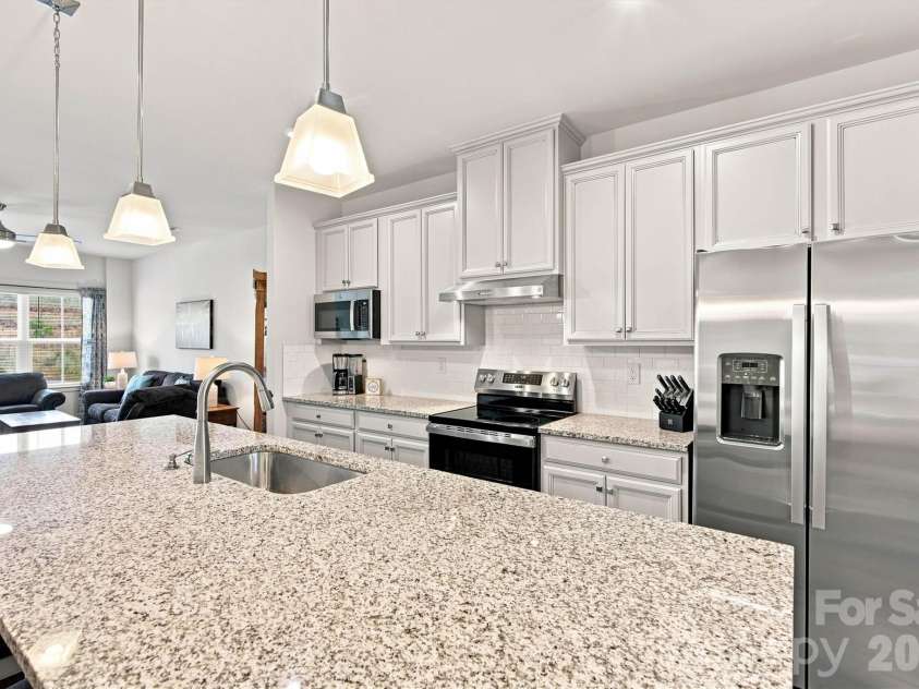 720 Hazel Way, Denver, NC 28037.  MLS# CAR4417545, YatesRealty ID 47046. 