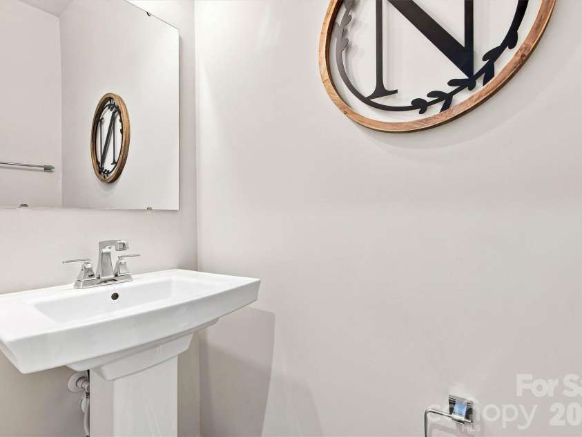 720 Hazel Way, Denver, NC 28037.  MLS# CAR4417545, YatesRealty ID 47046. Half bath on main floor.