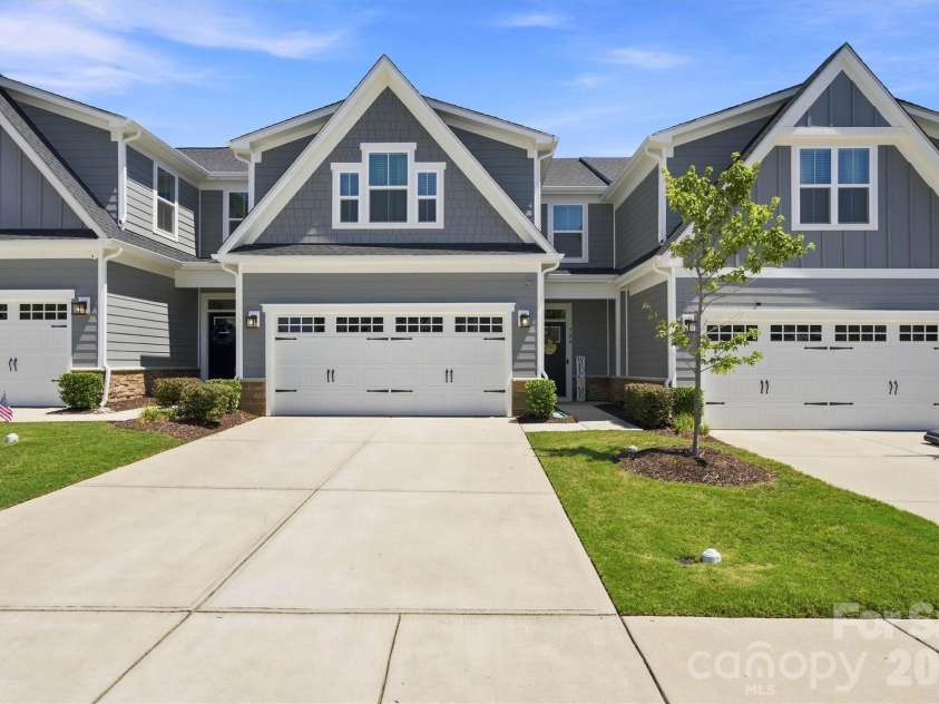 720 Hazel Way, Denver, NC 28037.  MLS# CAR4417545, YatesRealty ID 47046. Welcome home!