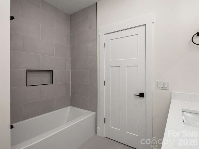 129 Quiet Woods Drive, Leicester, NC 28748.  MLS# CAR4417531, YatesRealty ID 47047. 
