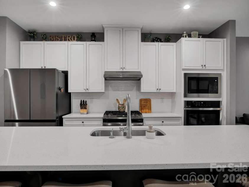 1531 Dennis Austin Lane, Indian Trail, NC 28079.  MLS# CAR4417560, YatesRealty ID 47049. 