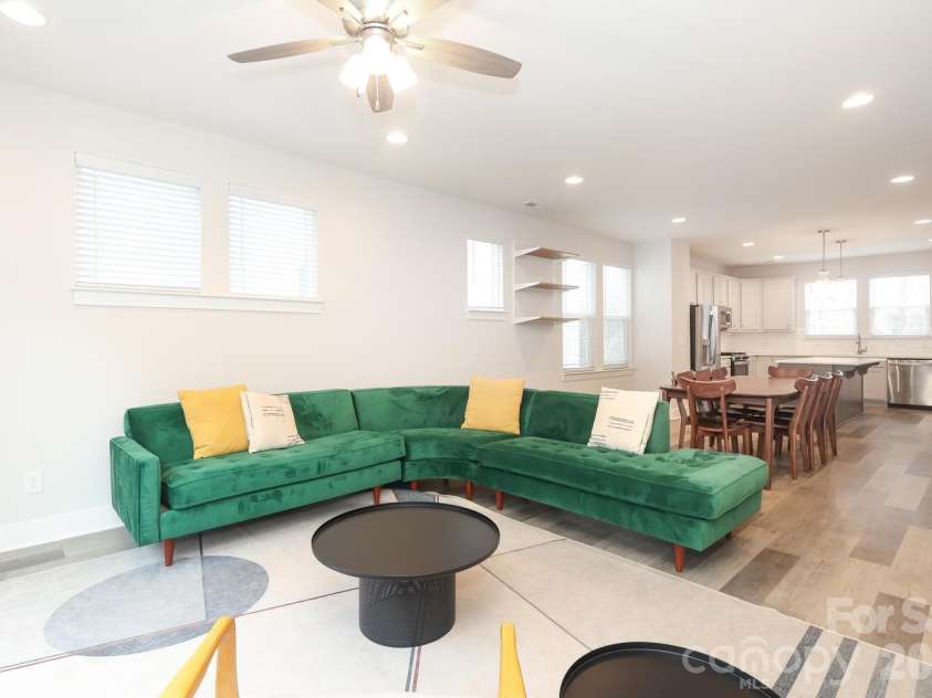 2245 Electric Lane, Charlotte, NC 28205.  MLS# CAR4340040, YatesRealty ID 4705. 