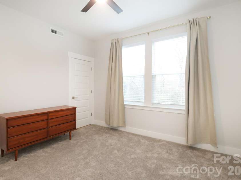 2245 Electric Lane, Charlotte, NC 28205.  MLS# CAR4340040, YatesRealty ID 4705. 