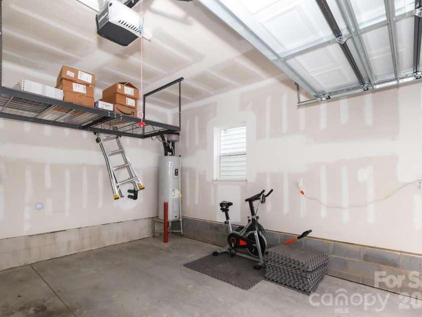 2245 Electric Lane, Charlotte, NC 28205.  MLS# CAR4340040, YatesRealty ID 4705. 