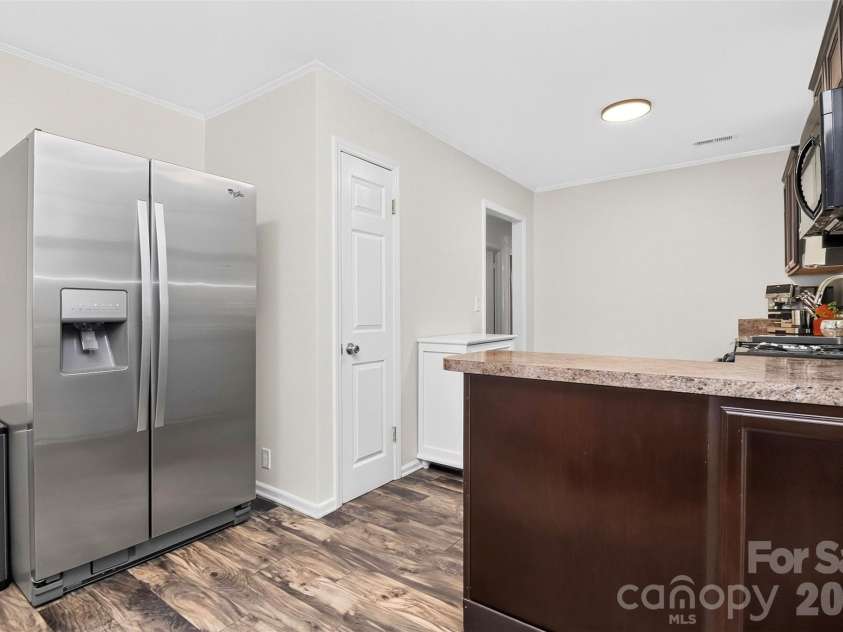 4320 Country Pride Lane, Rock Hill, SC 29730.  MLS# CAR4418161, YatesRealty ID 47050. 