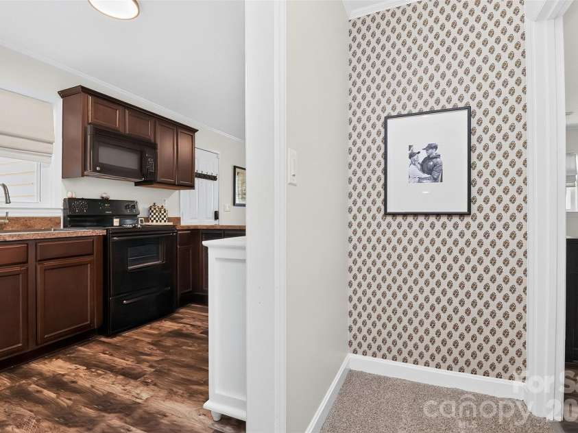 4320 Country Pride Lane, Rock Hill, SC 29730.  MLS# CAR4418161, YatesRealty ID 47050. Hallway entry into the kitchen