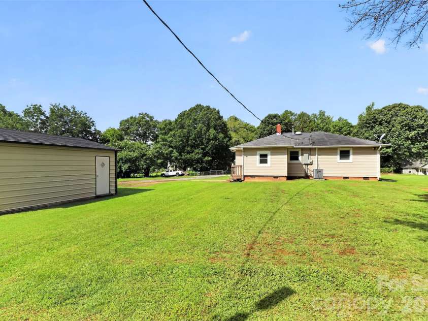 4320 Country Pride Lane, Rock Hill, SC 29730.  MLS# CAR4418161, YatesRealty ID 47050. Large back yard
