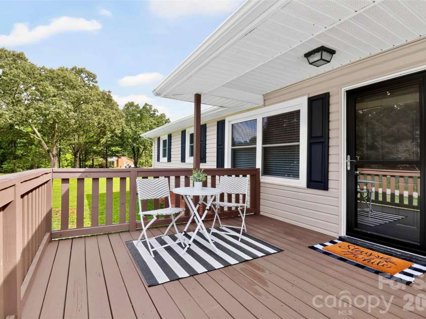 4320 Country Pride Lane, Rock Hill, SC 29730.  MLS# CAR4418161, YatesRealty ID 47050. Nice deck for entertaining