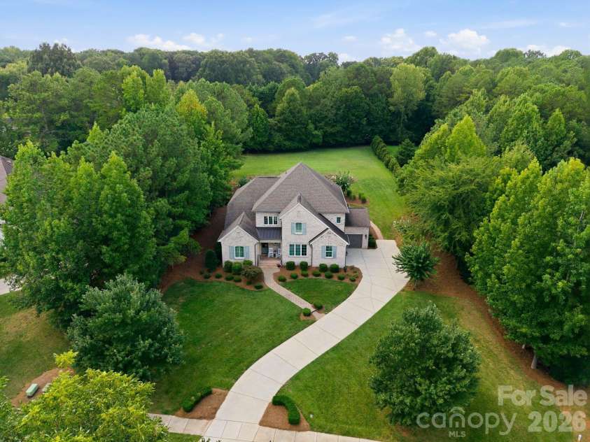 13528 Castleford Drive, Charlotte, NC 28227.  MLS# CAR4416370, YatesRealty ID 47051. 