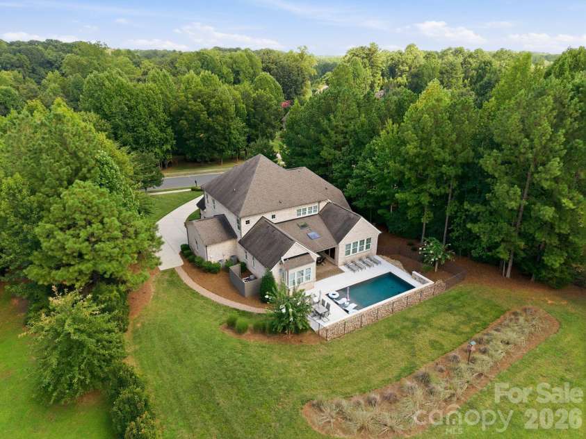 13528 Castleford Drive, Charlotte, NC 28227.  MLS# CAR4416370, YatesRealty ID 47051. 