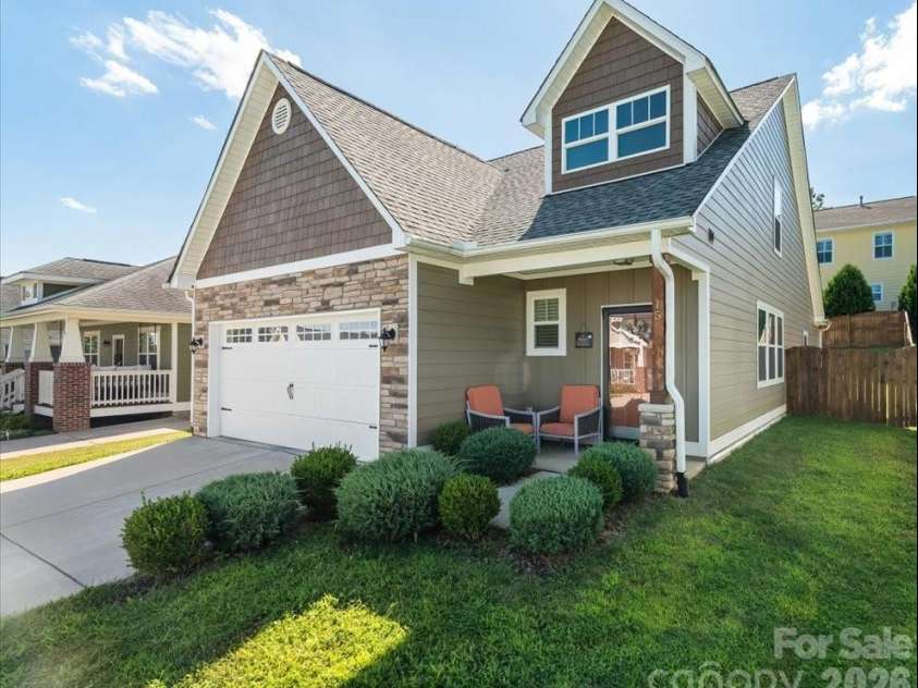 15 Hyde Park Place, Arden, NC 28704.  MLS# CAR4416533, YatesRealty ID 47055. Cozy front porch