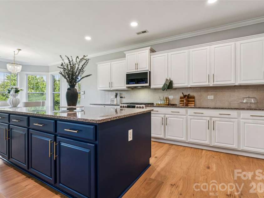 112 Delaney Lane, Mooresville, NC 28115.  MLS# CAR4416649, YatesRealty ID 47056. 