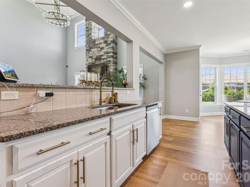 112 Delaney Lane, Mooresville, NC 28115.  MLS# CAR4416649, YatesRealty ID 47056. 