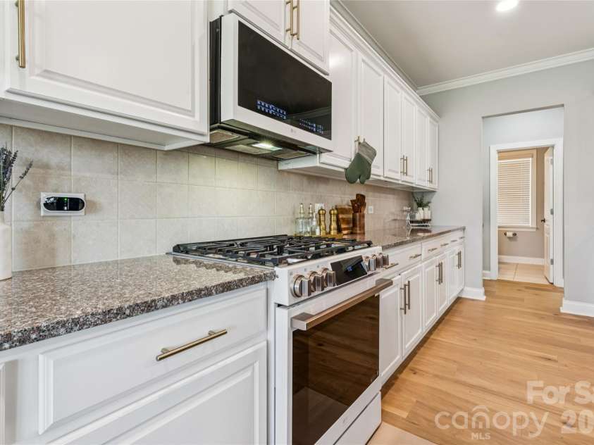 112 Delaney Lane, Mooresville, NC 28115.  MLS# CAR4416649, YatesRealty ID 47056. 