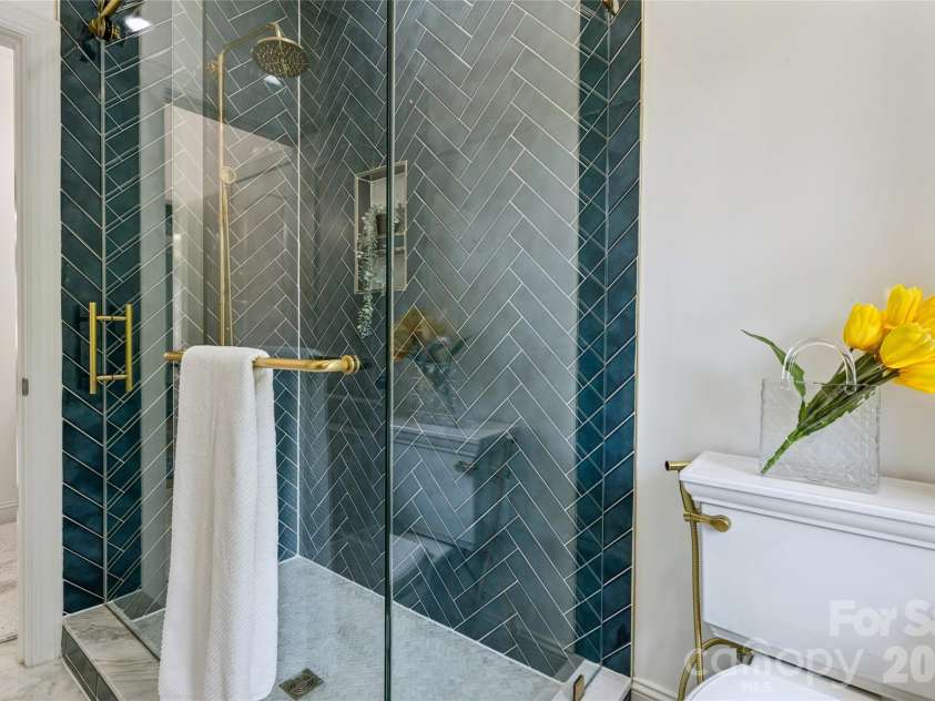 112 Delaney Lane, Mooresville, NC 28115.  MLS# CAR4416649, YatesRealty ID 47056. 
