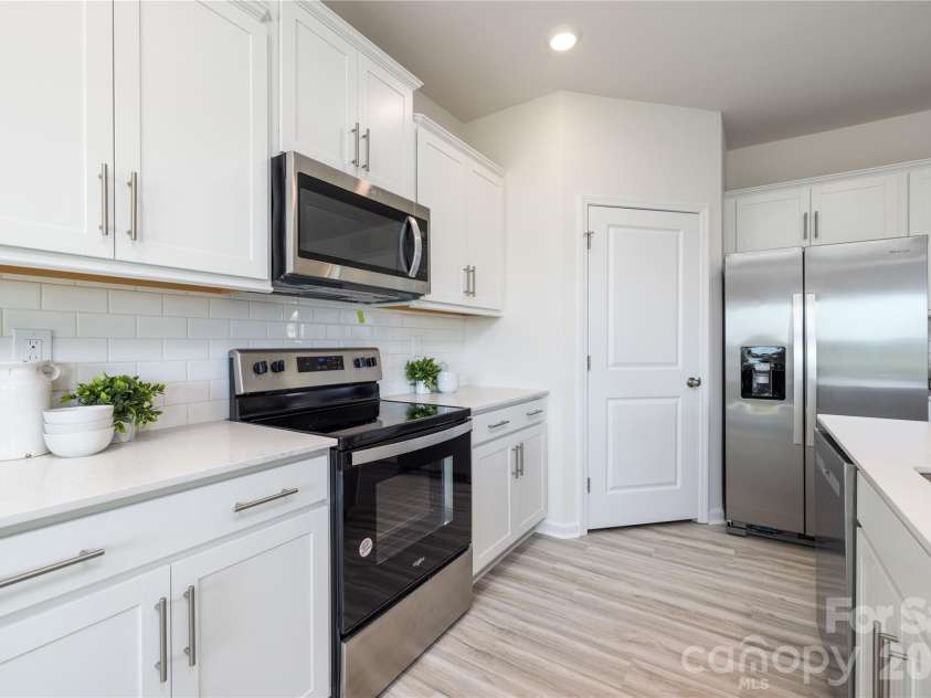 57 Laurel Pointe Drive, Waynesville, NC 28785.  MLS# CAR4354415, YatesRealty ID 4706. Photos are representative 