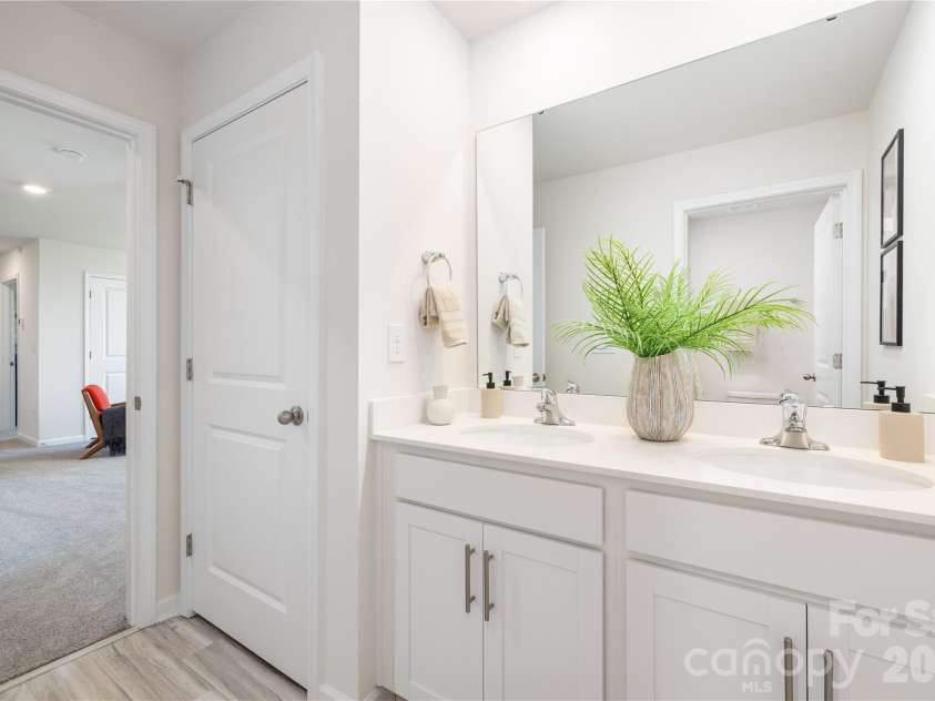 57 Laurel Pointe Drive, Waynesville, NC 28785.  MLS# CAR4354415, YatesRealty ID 4706. Photos are representative 