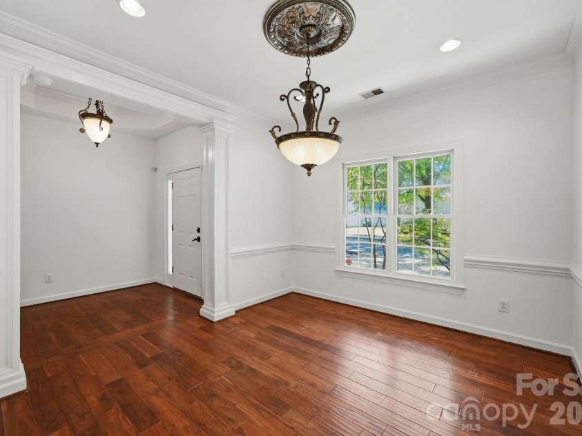 7119 Bevington Woods Lane, Charlotte, NC 28277.  MLS# CAR4416174, YatesRealty ID 47060. Dining Room