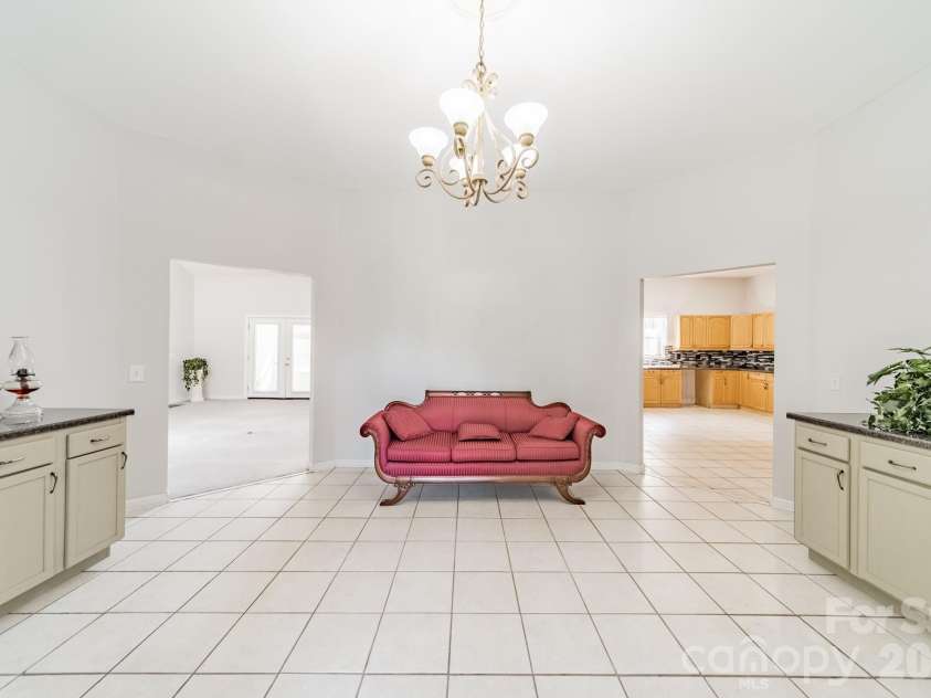 1673 Forest Ridge Drive, Stanley, NC 28164.  MLS# CAR4416622, YatesRealty ID 47061. 
