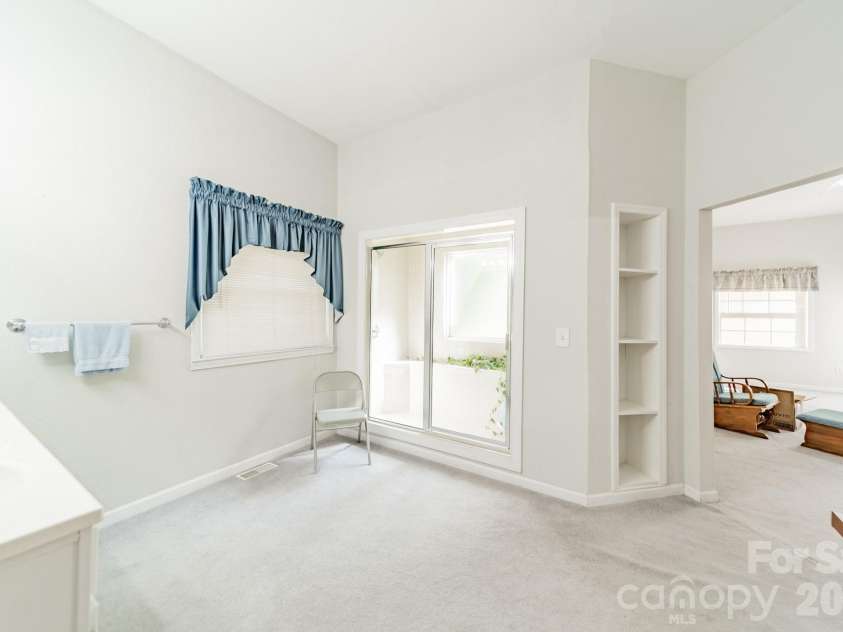 1673 Forest Ridge Drive, Stanley, NC 28164.  MLS# CAR4416622, YatesRealty ID 47061. 