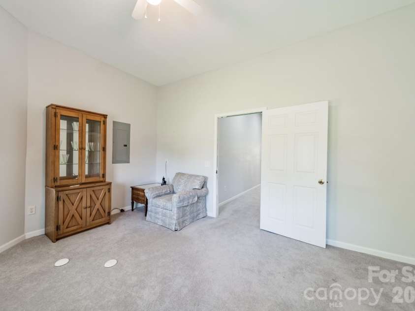 1673 Forest Ridge Drive, Stanley, NC 28164.  MLS# CAR4416622, YatesRealty ID 47061. 