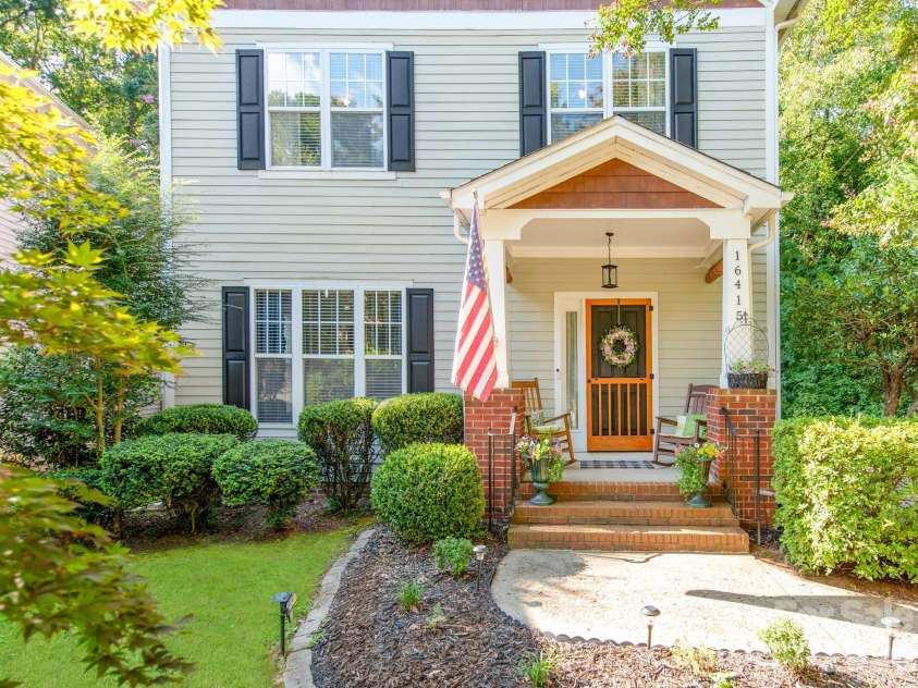 16415 Kelly Park Circle, Huntersville, NC 28078.  MLS# CAR4416320, YatesRealty ID 47062. 