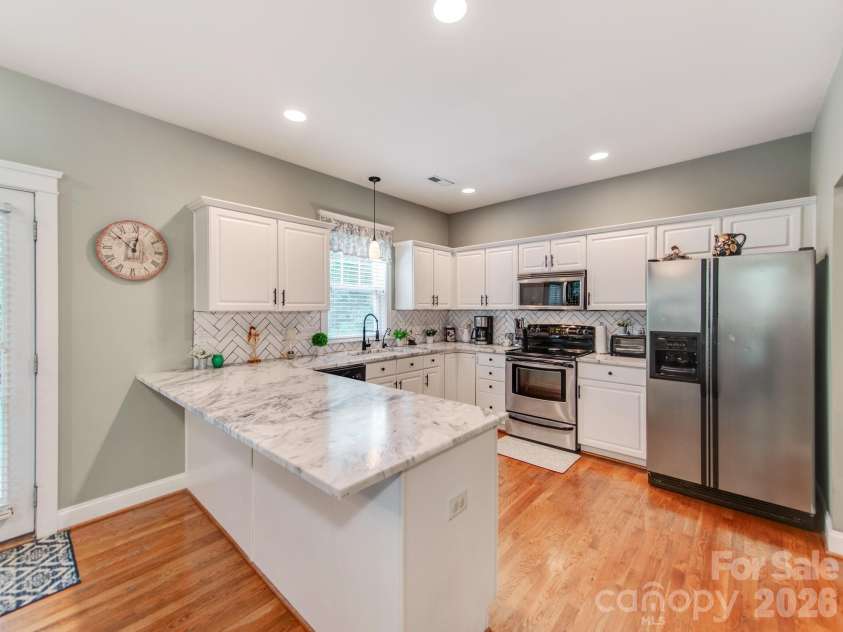 16415 Kelly Park Circle, Huntersville, NC 28078.  MLS# CAR4416320, YatesRealty ID 47062. 
