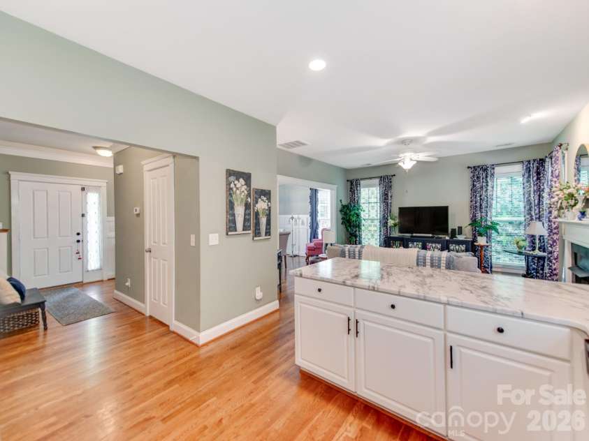 16415 Kelly Park Circle, Huntersville, NC 28078.  MLS# CAR4416320, YatesRealty ID 47062. 