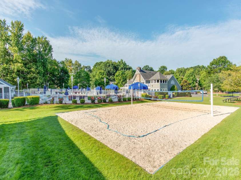 16415 Kelly Park Circle, Huntersville, NC 28078.  MLS# CAR4416320, YatesRealty ID 47062. 