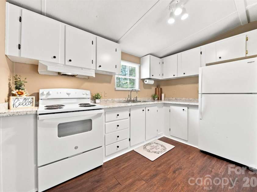 5668 Charlie Little Road, Granite Falls, NC 28630.  MLS# CAR4416192, YatesRealty ID 47064. Light, bright kitchen!