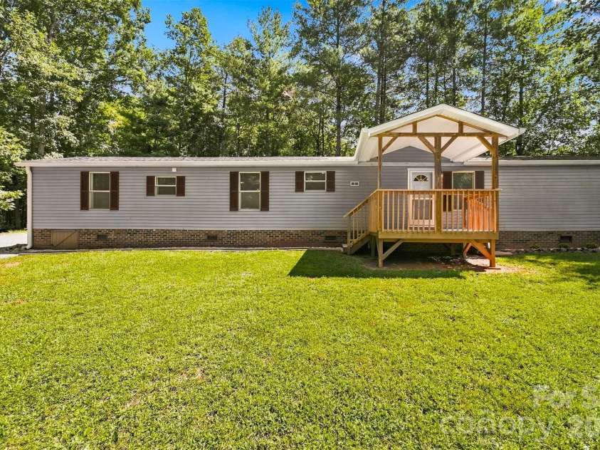 5668 Charlie Little Road, Granite Falls, NC 28630.  MLS# CAR4416192, YatesRealty ID 47064. Peace and quiet in Caldwell County